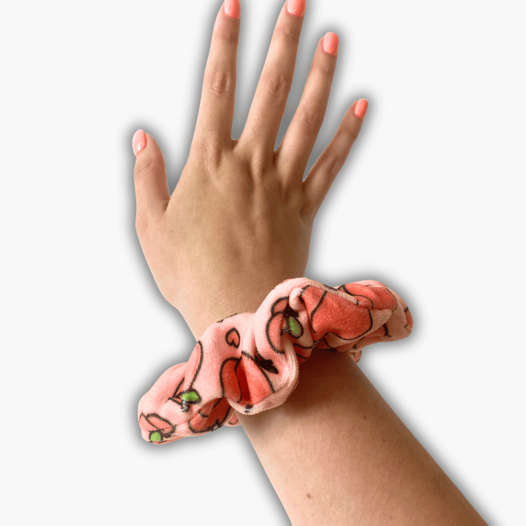 Peachy Zip safety scrunchie