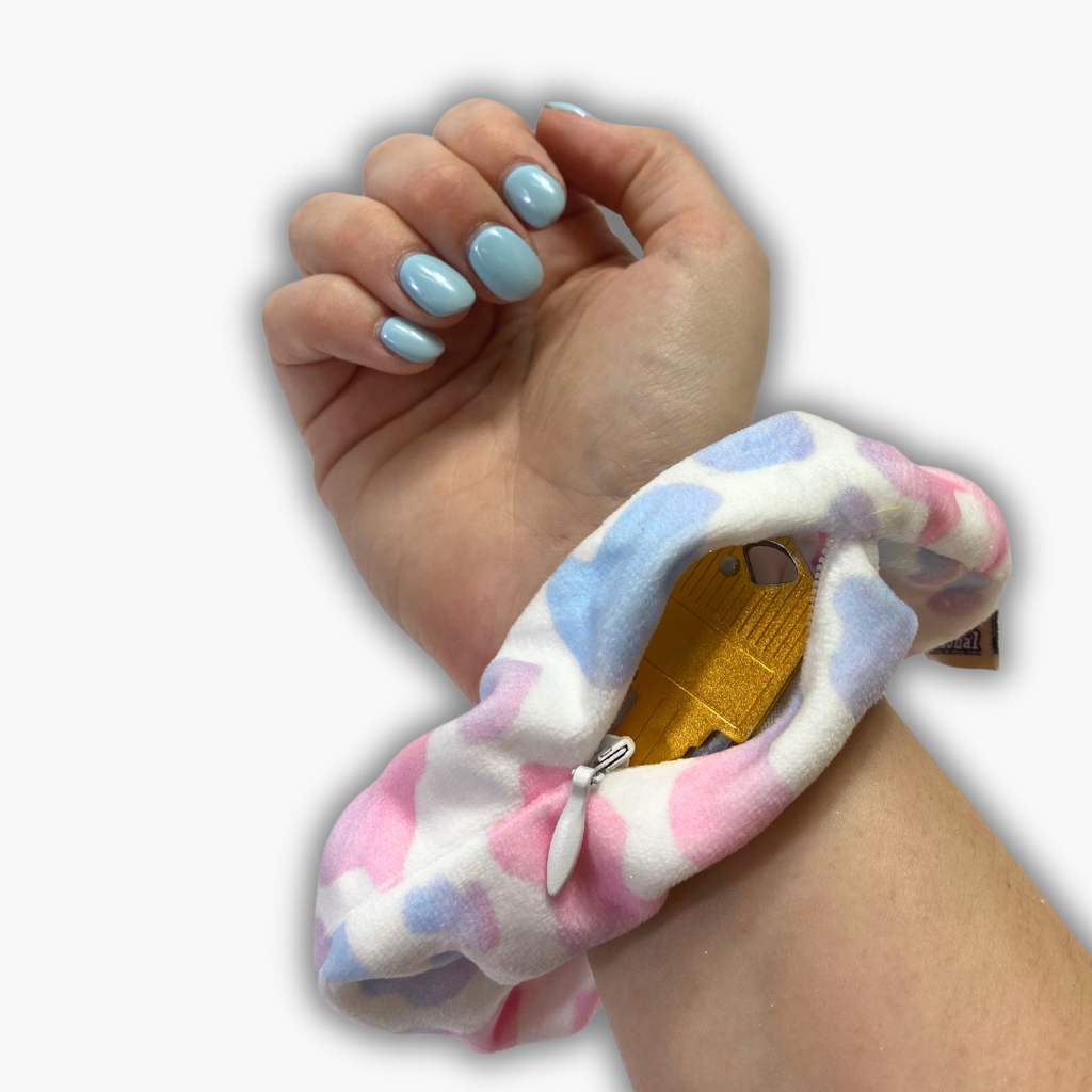 Multi-Moo Zip Safety Scrunchie